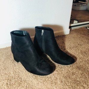 CITYCLASSIFIED Ankle Boots